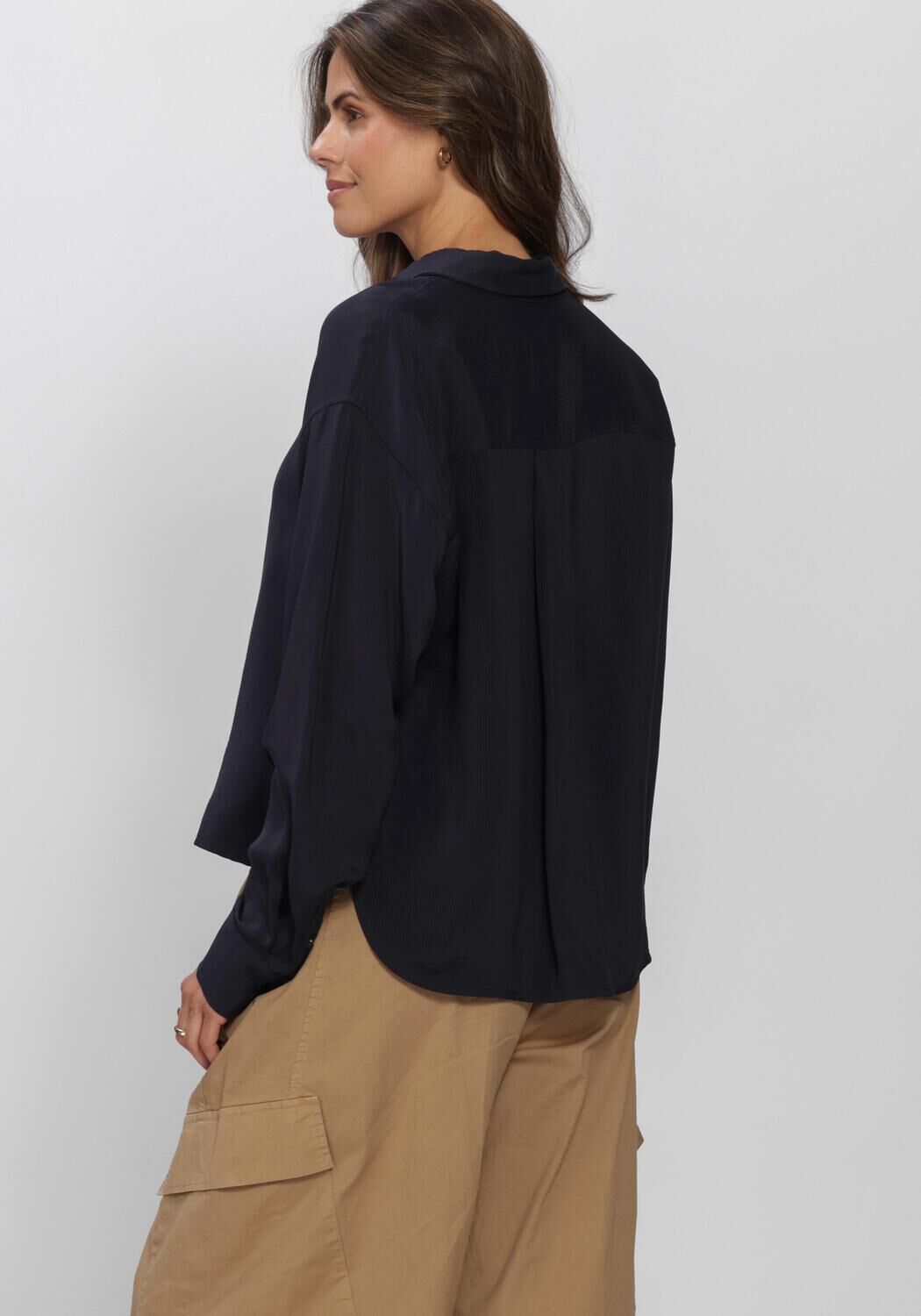 Dunkelblau BY-BAR Blusen KRIS SATIN STRIPE BLOUSE - large