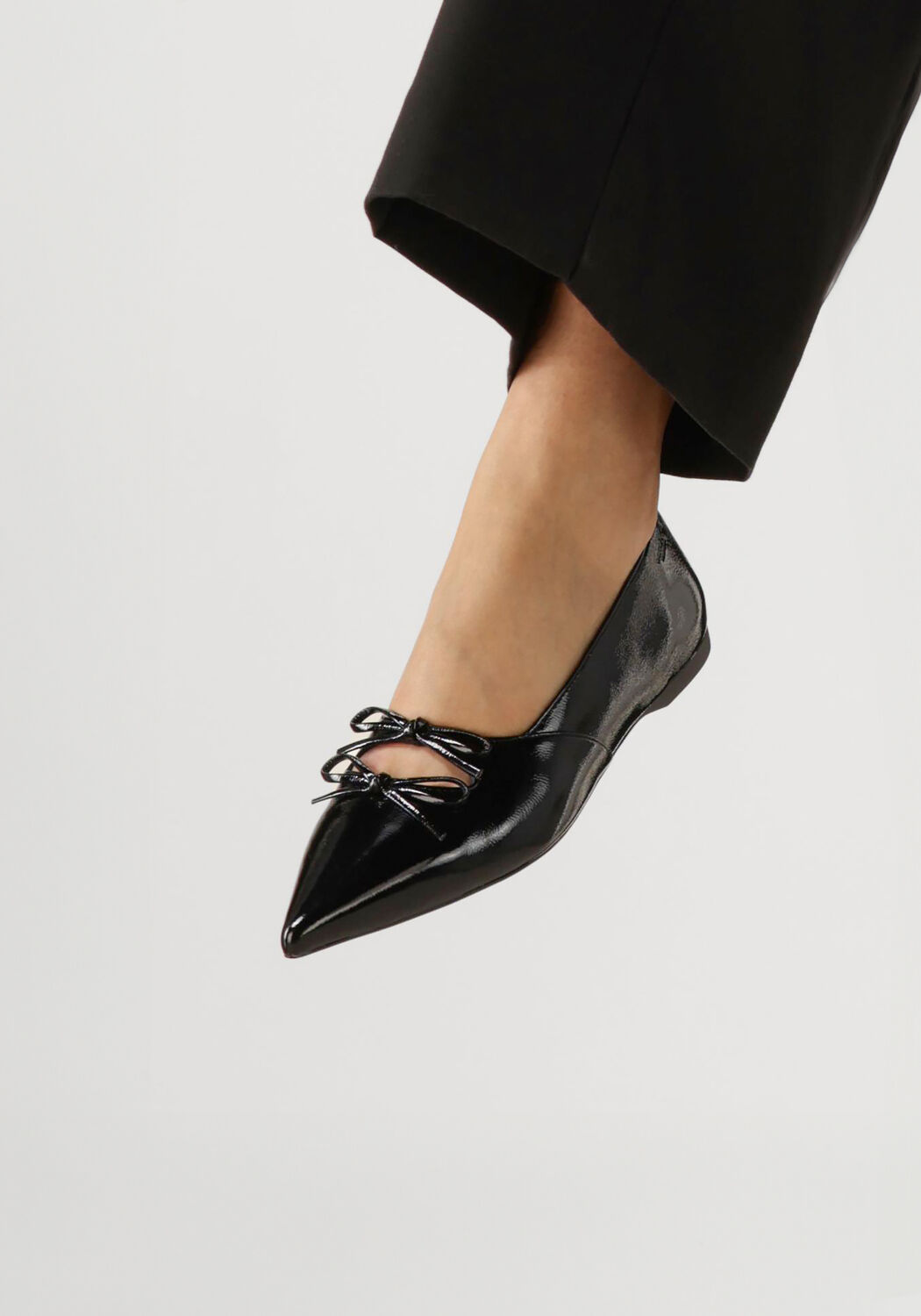 Schwarze VAGABOND SHOEMAKERS Ballerinas HERMINE 5933 - large