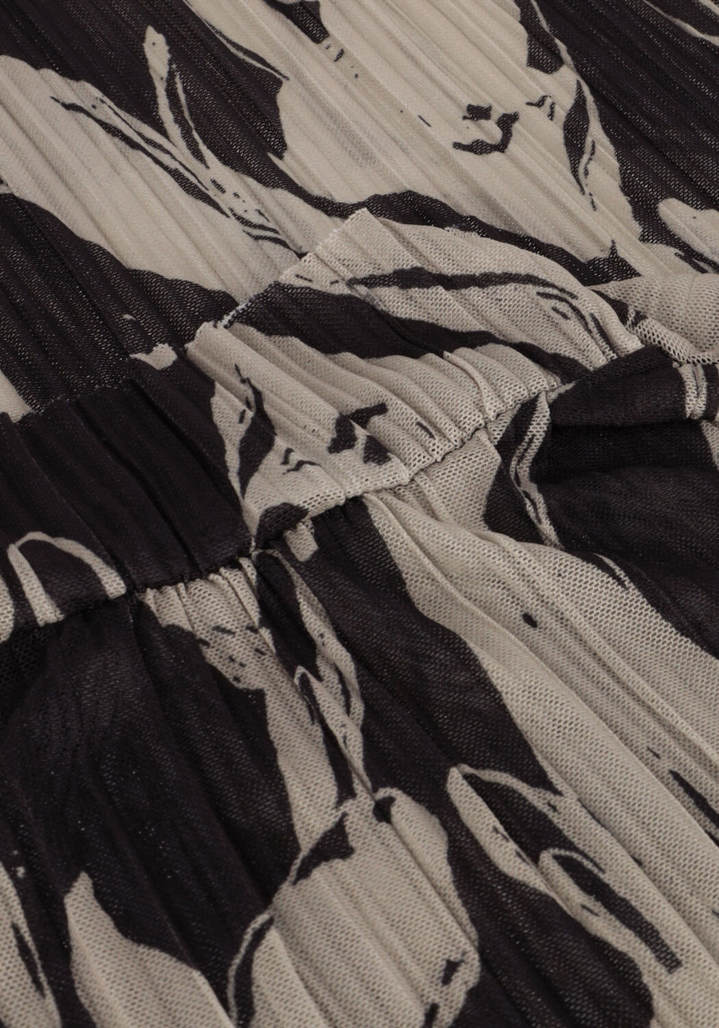 Braune MSCH COPENHAGEN Tops & T-shirts MSCHJANIELLA ILLENORA TOP AOP - large