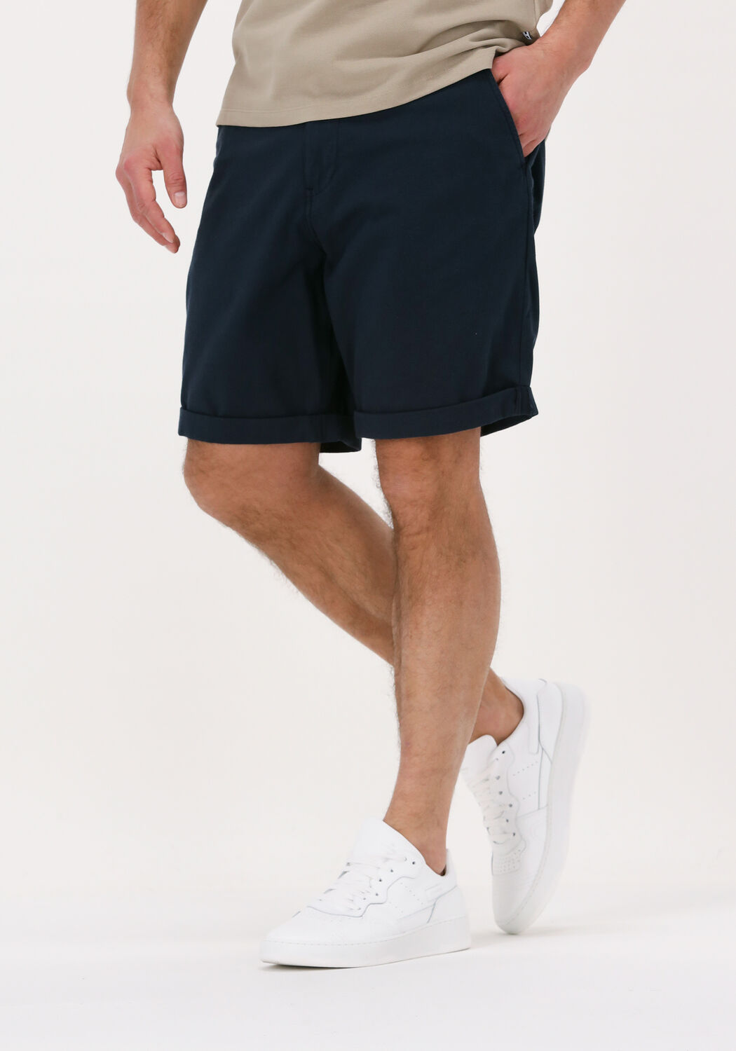 Dunkelblaue kurze hose clearance