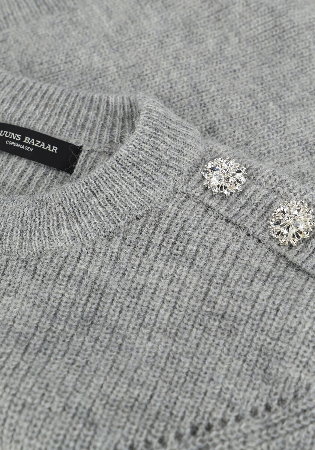 Graue BRUUNS BAZAAR Spencer PARISA REGIZA KNIT VEST - large