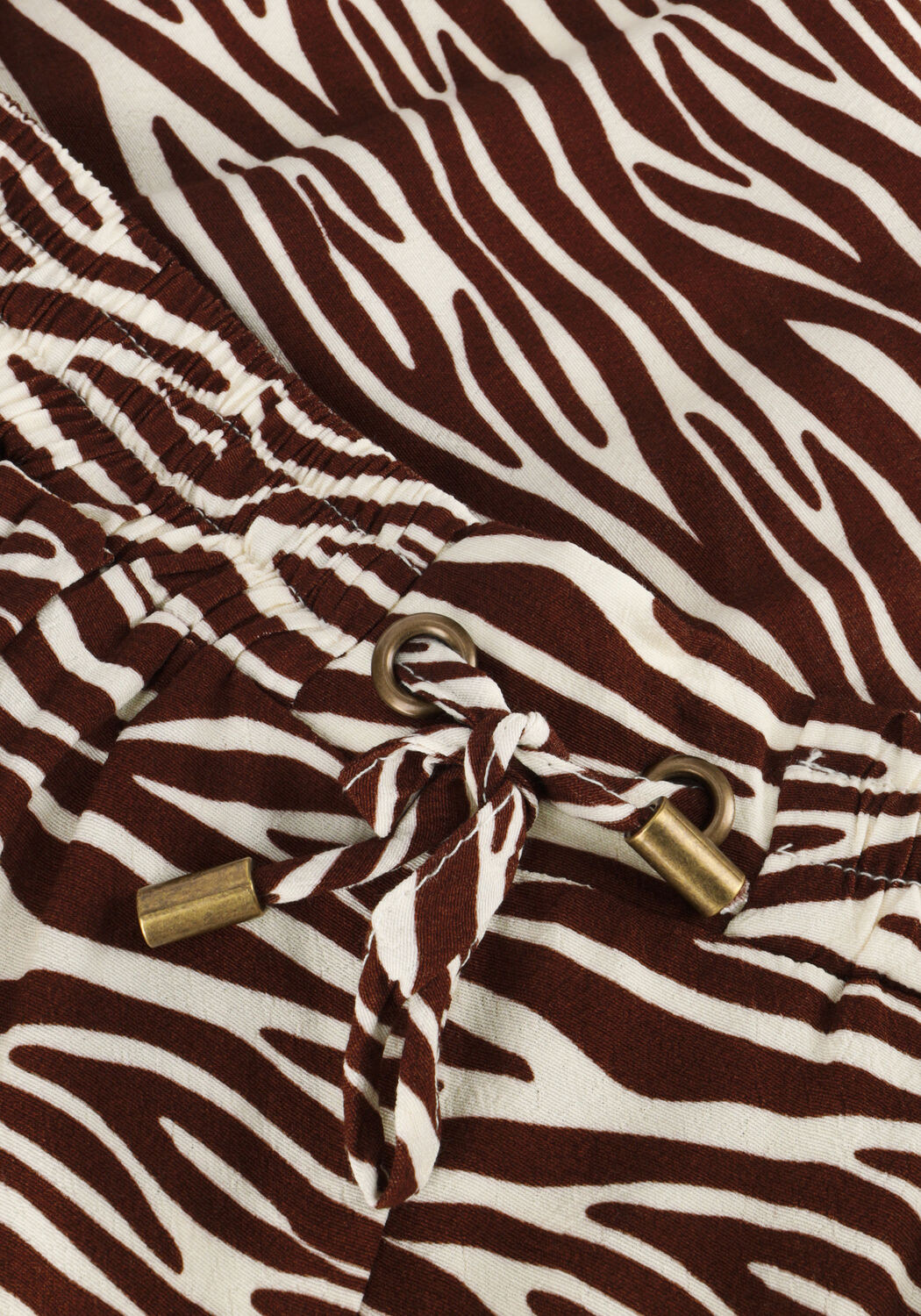 Braune COLOURFUL REBEL Hosen TILLY ZEBRA SLIT SHORT - large