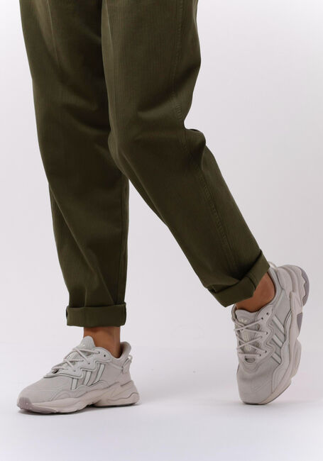 Beige ADIDAS Sneaker Low OZWEEGO WOMEN - large