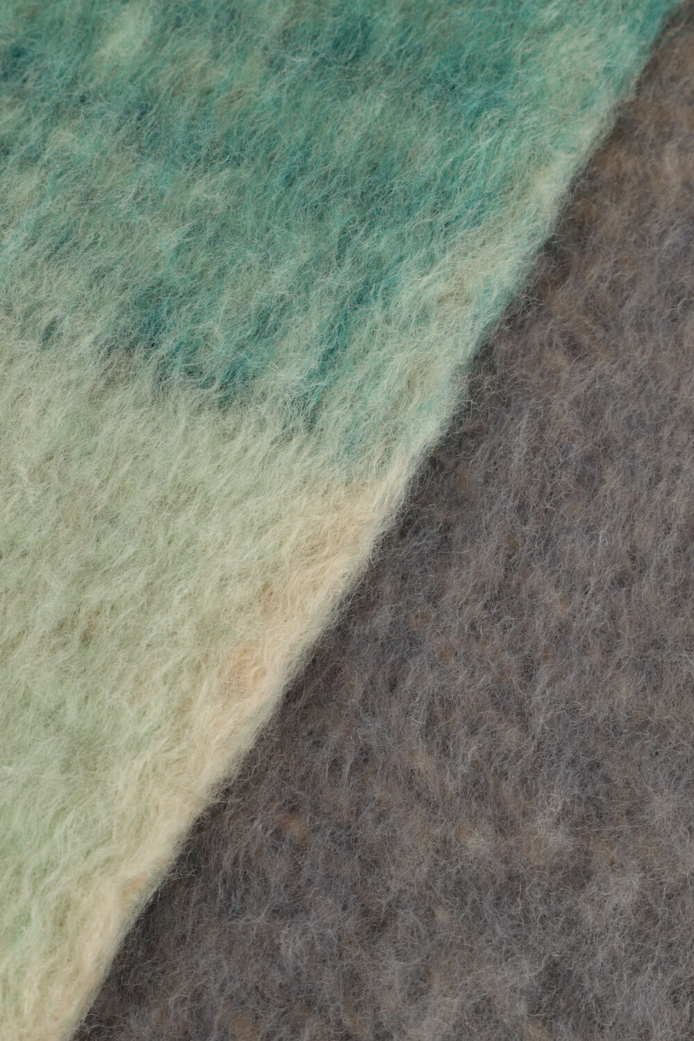 Gr&uuml;ne NOTRE-V Schal HIND - large