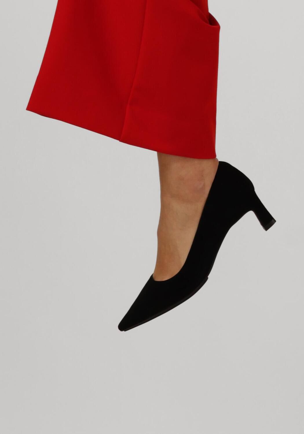 Schwarze LODI Pumps CHILA - large