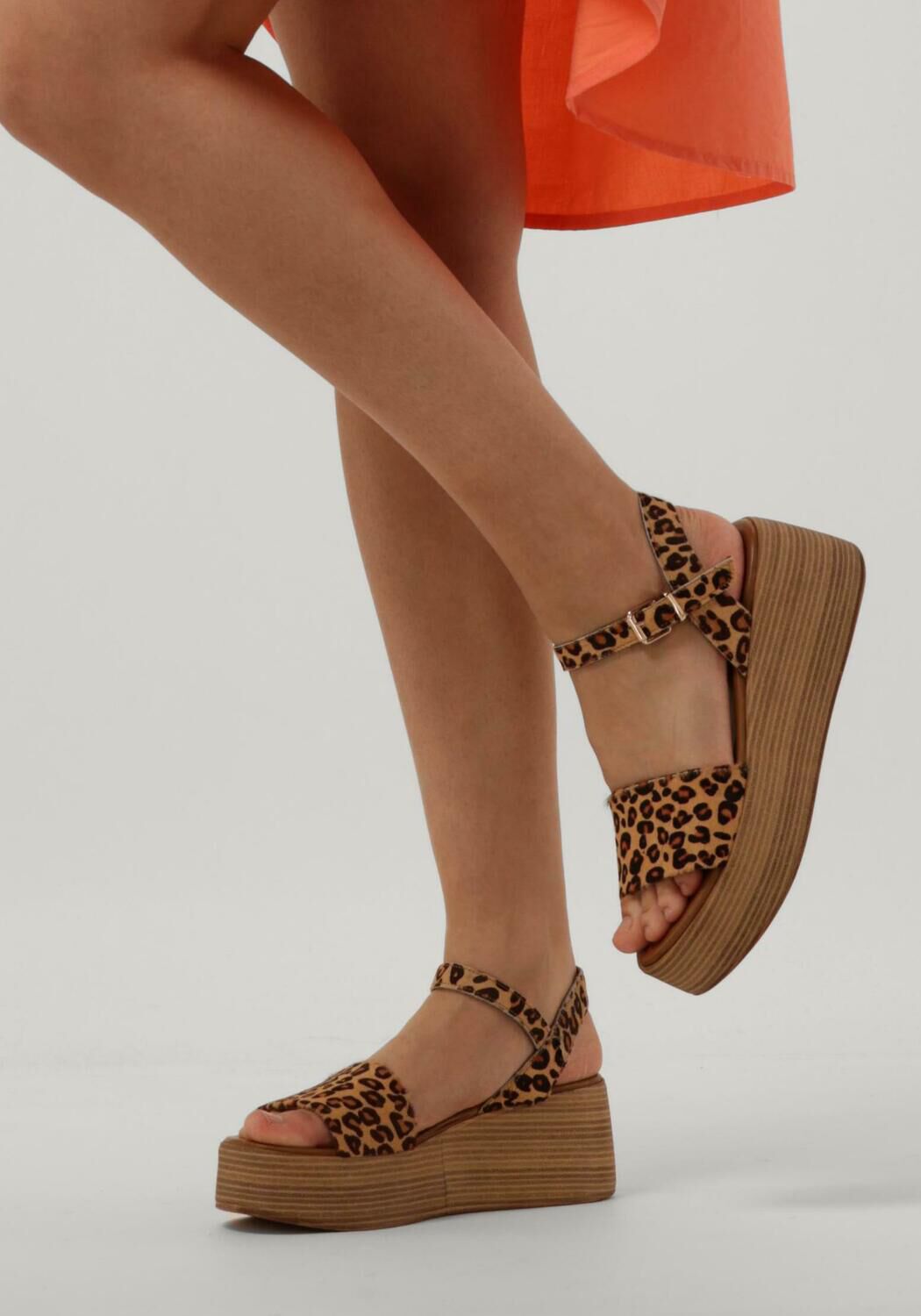 Braune NOTRE-V Sandalen 602034 - large