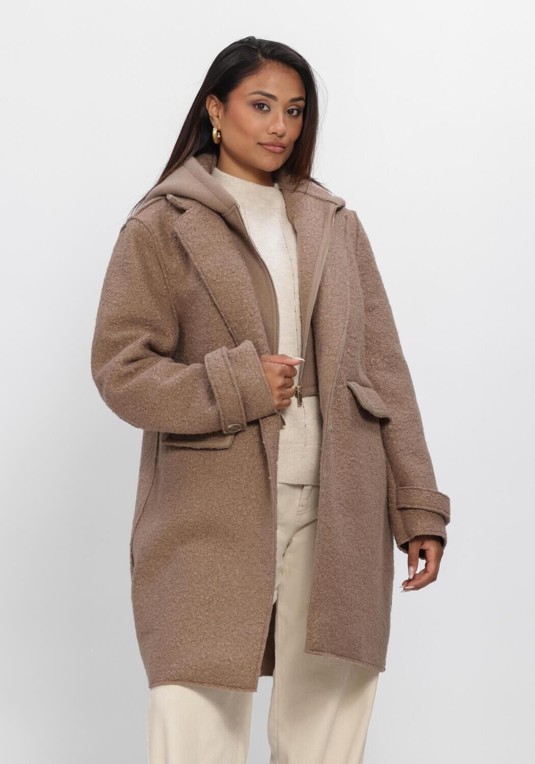 Camelfarbene NUKUS M&auml;ntel MIRTHE COAT BOUCLE - large