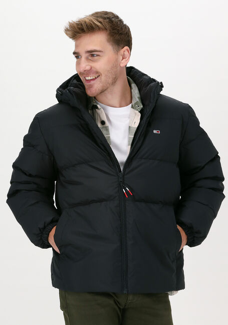Schwarze TOMMY JEANS Wattierte Jack TJM ESSENTIAL DOWN JACKET - large
