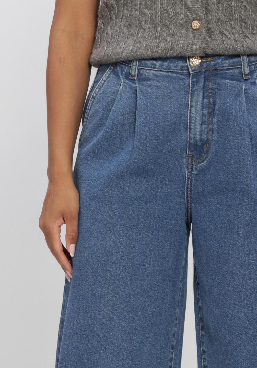 Blaue AMAYA AMSTERDAM Wide jeans ARIA PANTS - large