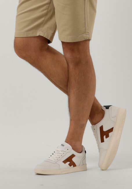 Wei&szlig;e FAGUO Sneaker Low BASKETS HAZEL - large