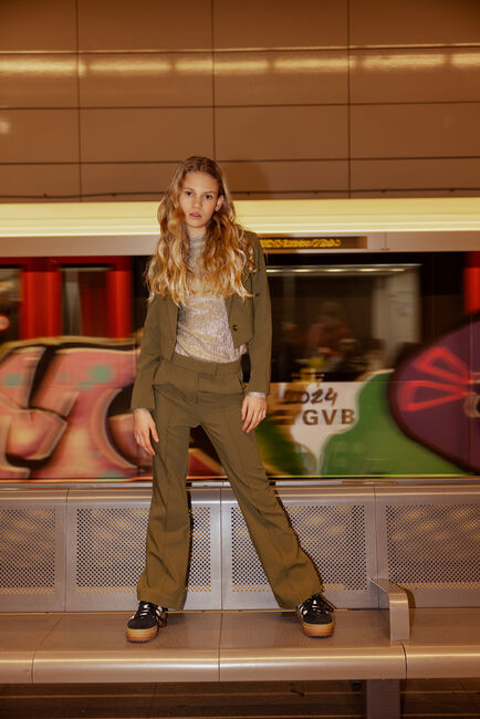 Grüne AI&KO Hose CHANTALLE VIS 345 G - large