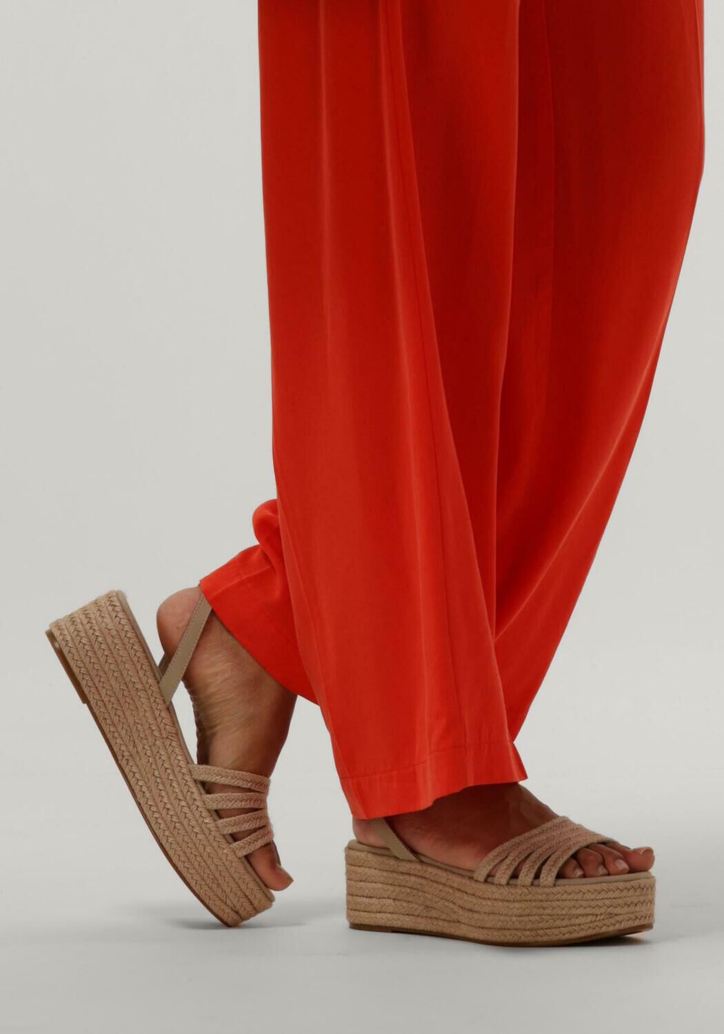 Beige TOMMY HILFIGER Sandalen ESSENTIAL BASIC FLATFORM Omoda