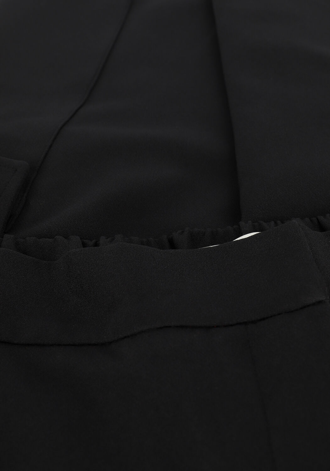 Schwarze LEVETE ROOM Cargohosen HELENA 4 PANTS - large