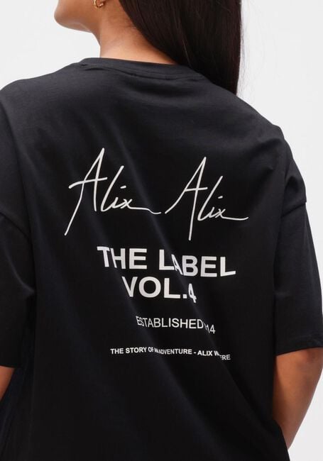 Schwarze ALIX THE LABEL T-shirt LADIES KNITTED BULL T-SHIRT - large