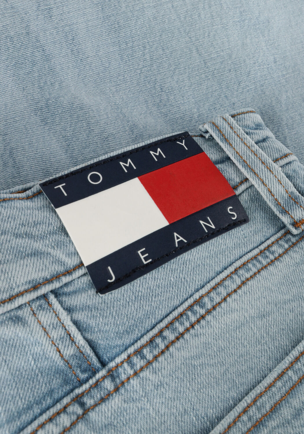 Blaue TOMMY JEANS Kurze Hosen MOM UH SHORT BH0113 - large