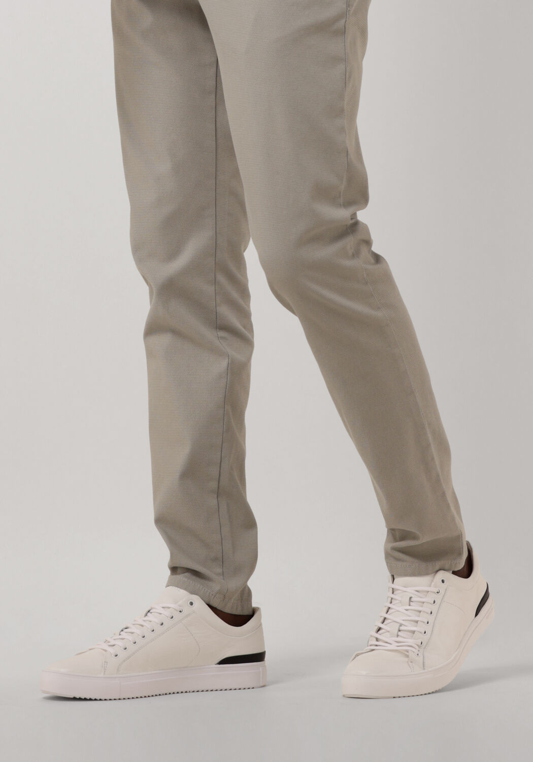 Wei&szlig;e BLACKSTONE Sneaker Low MITCHELL - large