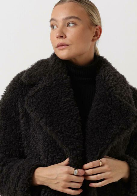 Braune IBANA Teddy-Jacke CHANTEL - large