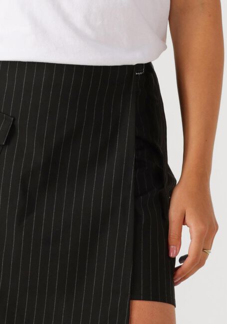 Schwarze ANOTHER LABEL Minirock GWEN SKORT - large