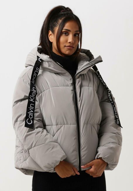Graue CALVIN KLEIN Wattierte Jack LONG DRAWCORDS SOFT TOUCH PUFFER - large