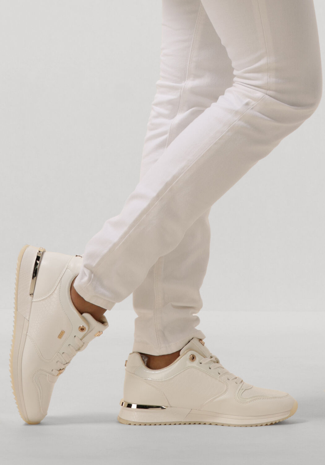 Wei&szlig;e MEXX Sneaker Low FLEUR - large