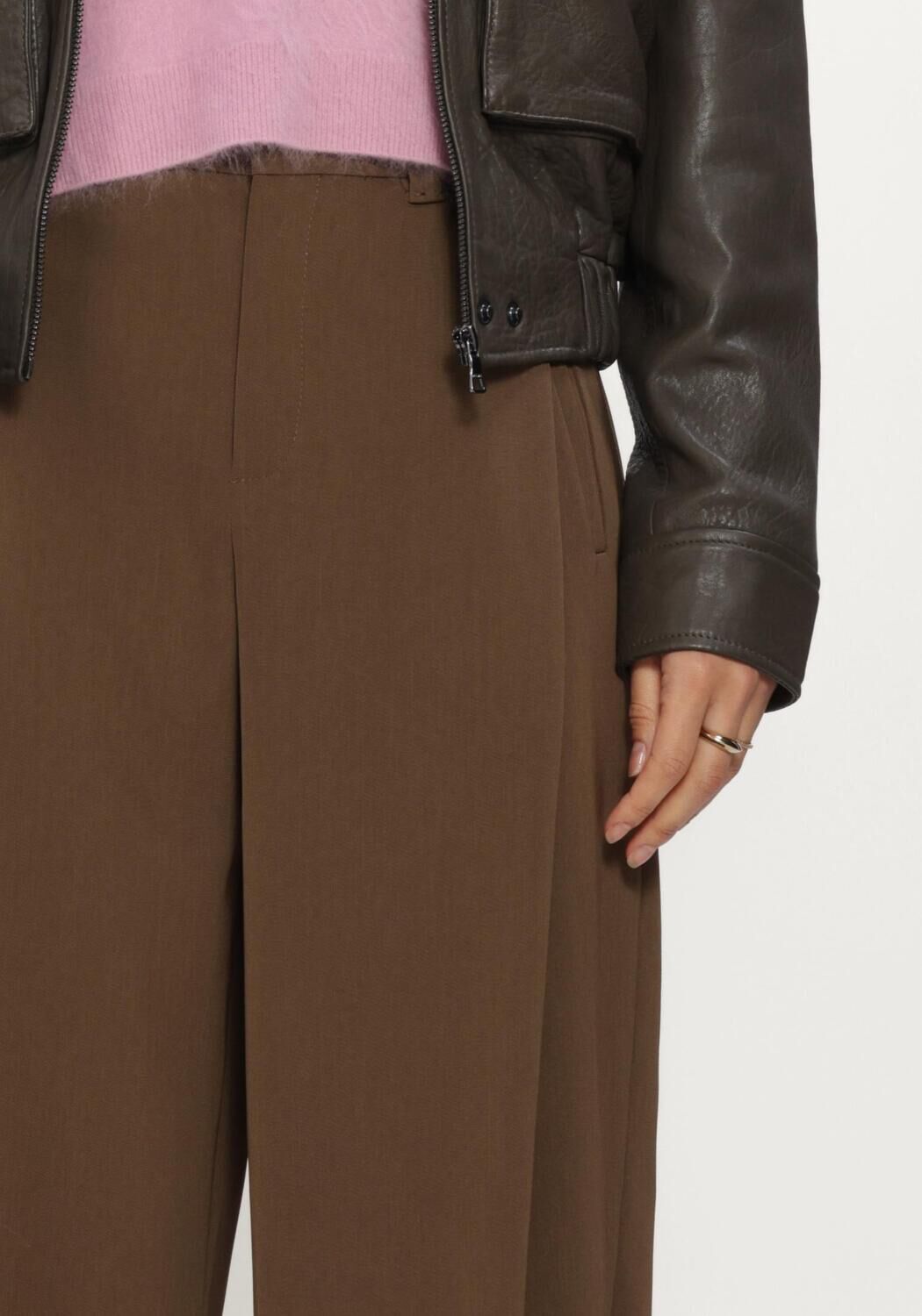 Braune DRYKORN Weite Hose UNPACK - large