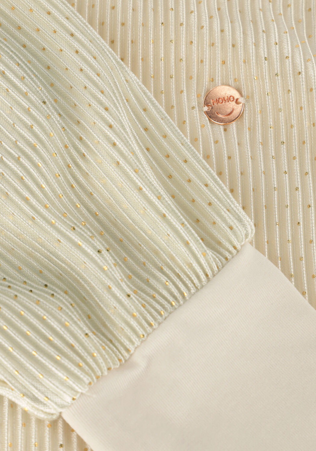 Goldfarbene NONO Blusen TISJA PLISSEE BLOUSE - large