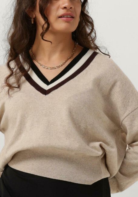 Beige VANILIA Pullover MAGNOLIA SWEATER V - large