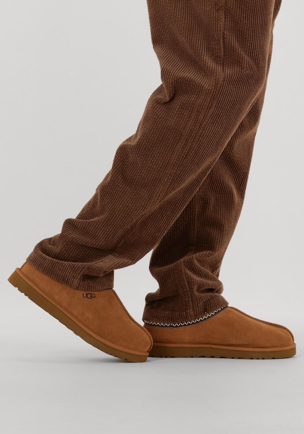 Cognacfarbene UGG Slipper M TASMAN II - large