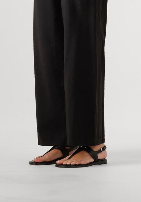 Schwarze MICHAEL KORS Flache Sandalen MANDY THONG SANDAL - large