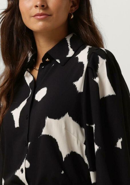 Nicht-gerade weiss JANSEN AMSTERDAM Blusen WBP764 BLOUSE PRINT WITH PUFFSLEEVES - large