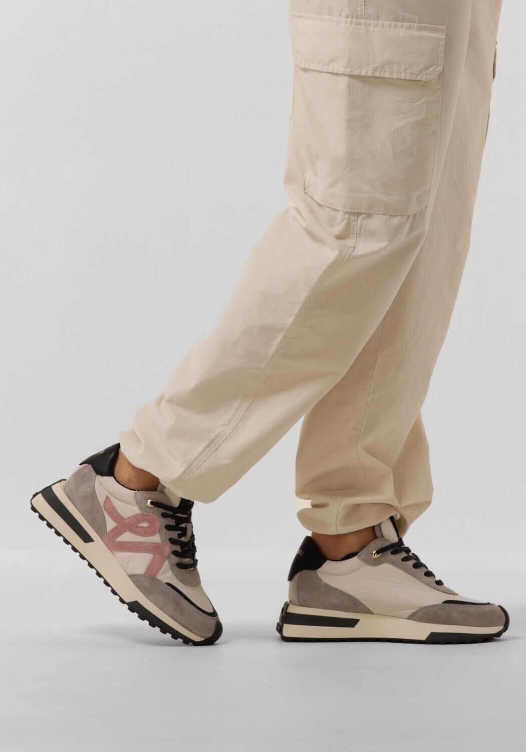 Wei&szlig;e VIA VAI Sneaker Low POSY FLARE - large