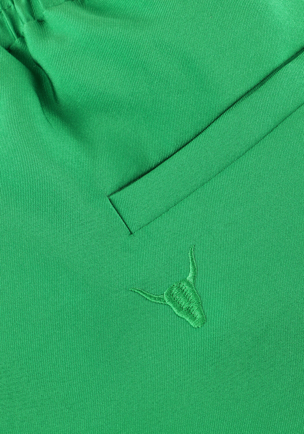 Gr&uuml;ne ALIX THE LABEL Kurze Hose LADIES WOVEN EMBELLISHED SATIN SHORTS - large