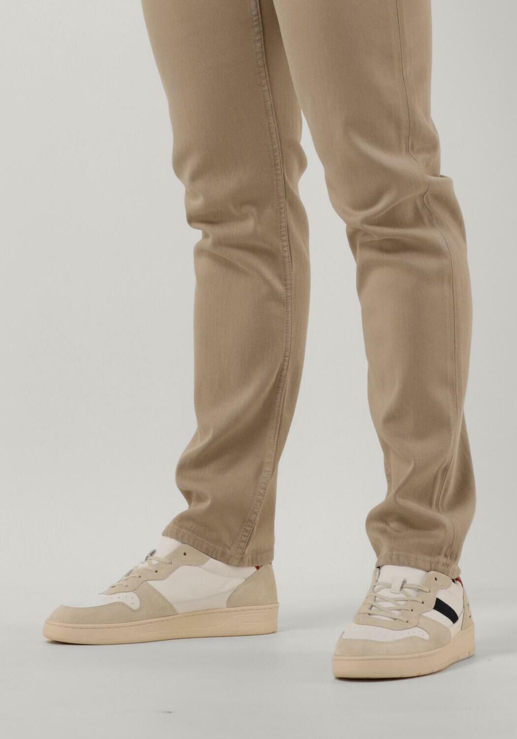 Wei&szlig;e D.A.T.E Sneaker Low COURT 2.0 HEREN - large