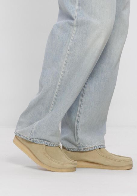 Beige CLARKS ORIGINALS Loafer WALLABEE M - large