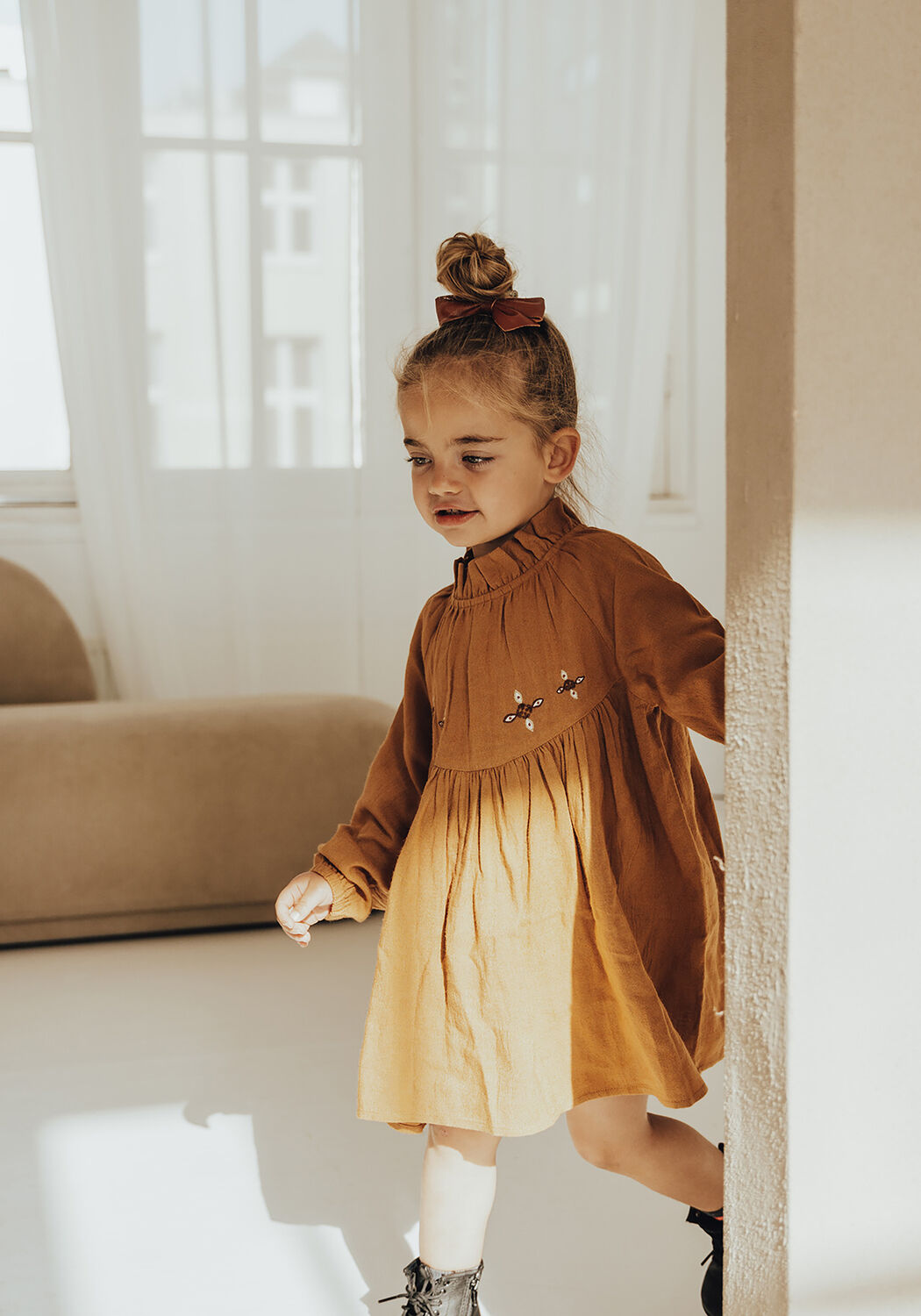 Camelfarbene BAJE STUDIO Midikleid DRESS - large