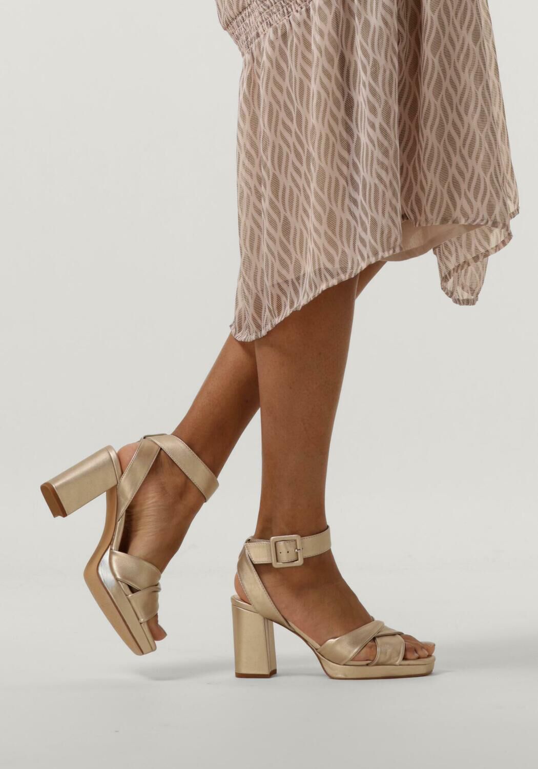 Goldfarbene OMODA Sandalen S0808 - large