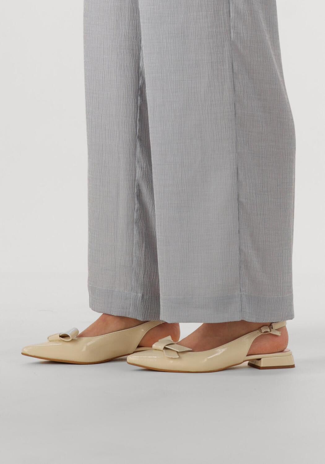 Beige NOTRE-V Slingbacks 2349ML - large