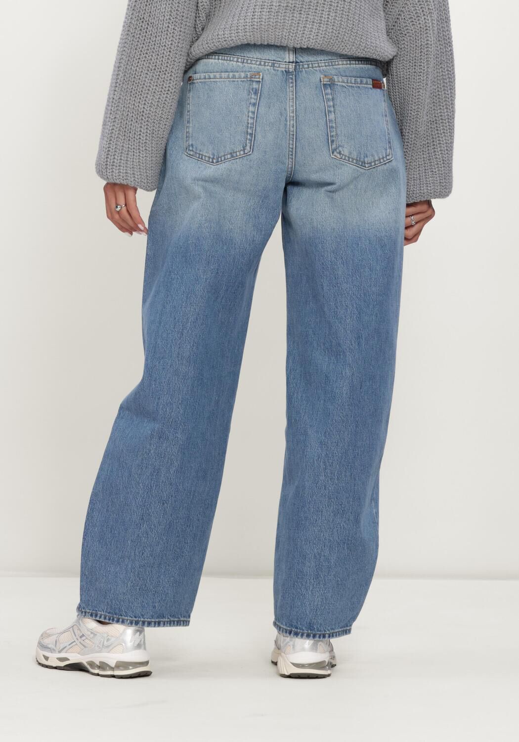 Blaue 7 FOR ALL MANKIND Barrel jeans BONNIE CURVILINEAR SKYFROST - large