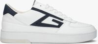 Weiße GUESS Sneaker low SILEA - medium