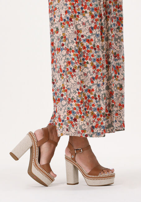 Cognacfarbene TOMMY HILFIGER Sandalen ELEVATED SIGNATURE HEEL - large