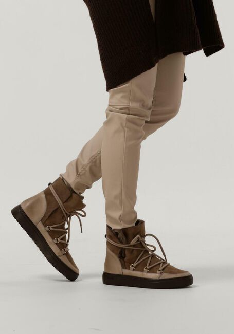 Braune BLACKSTONE Winterstiefel UKI - large