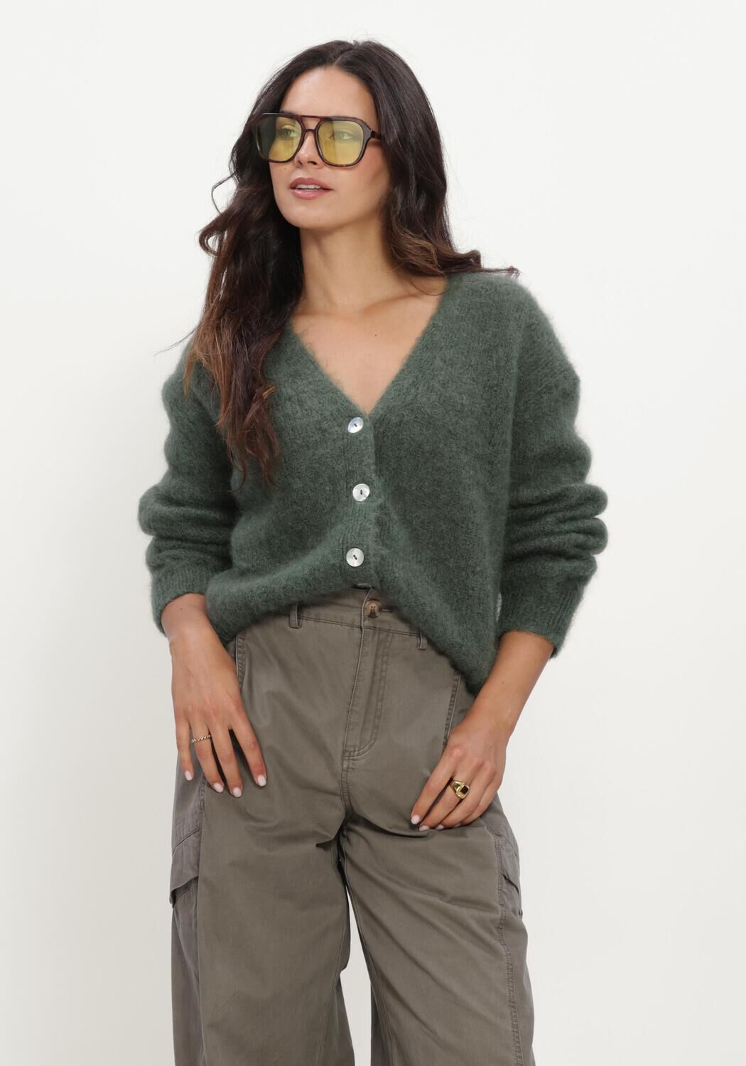 Gr&uuml;ne TWNS Pullover BUTTONED V-NECK LONG-SLEEVE CARDIGAN - large