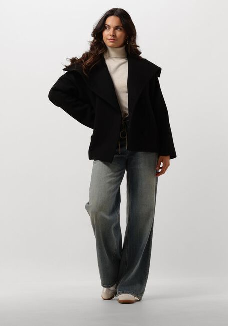 Schwarze INWEAR Mäntel PERRYIW SHORT COAT - large