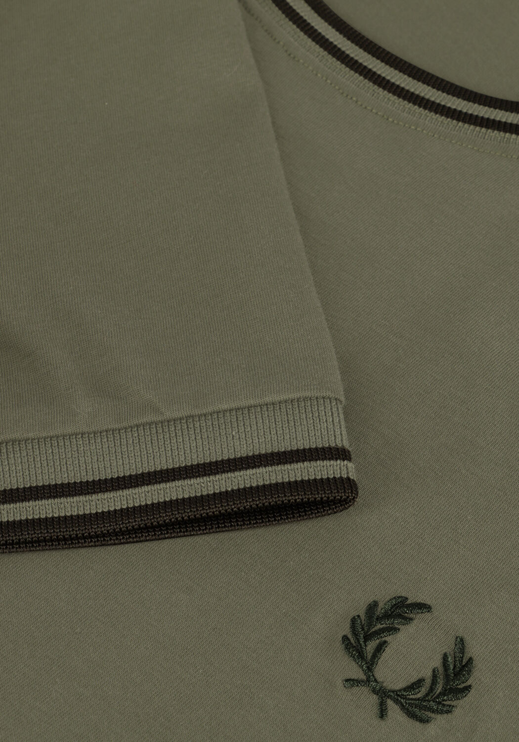 Gr&uuml;ne FRED PERRY Polo-Shirt TWIN TIPPED FRED PERRY SHIRT - large