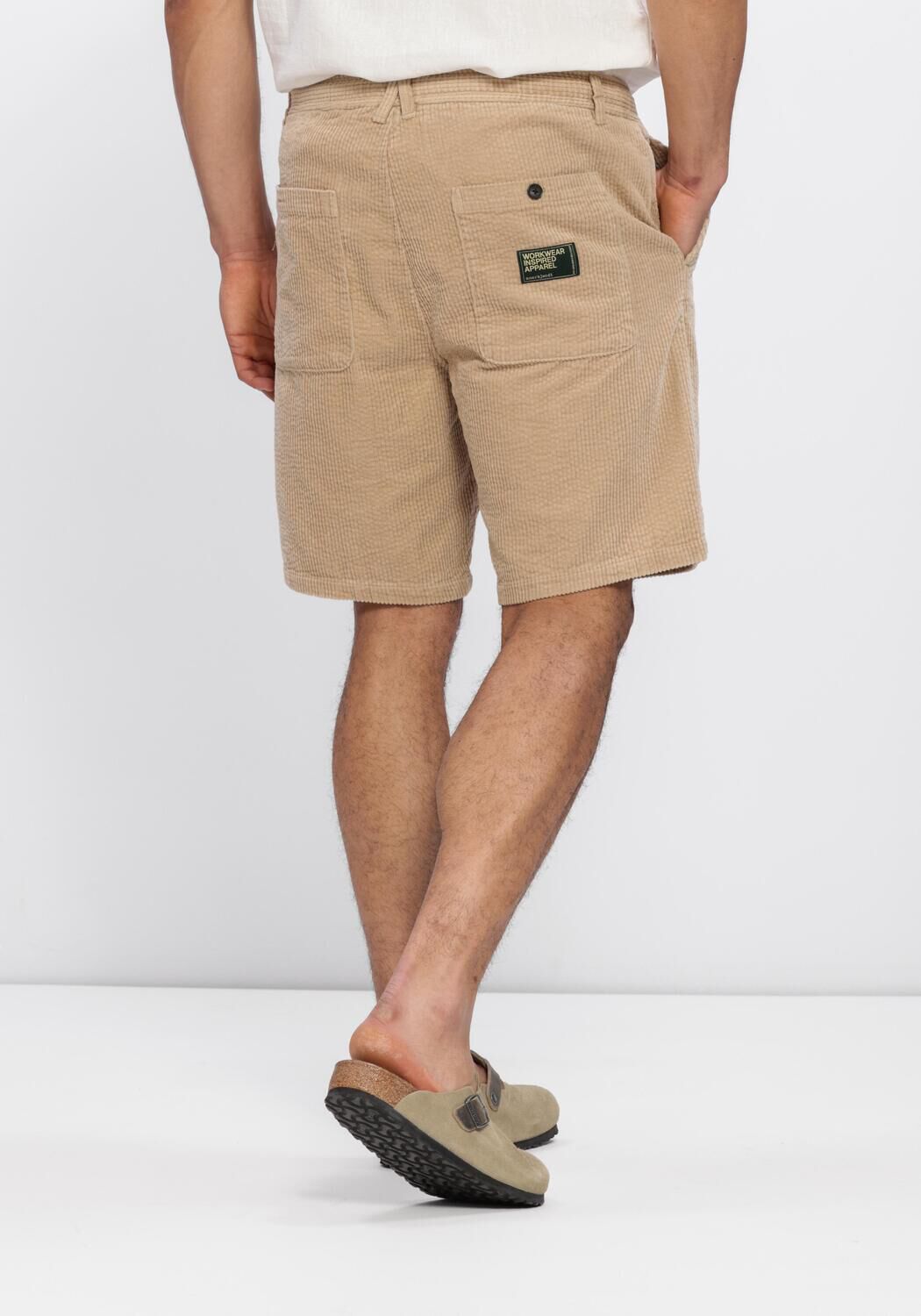 Beige ANERKJENDT Kurze Hose AKJAN CORDUROY SHORTS - large