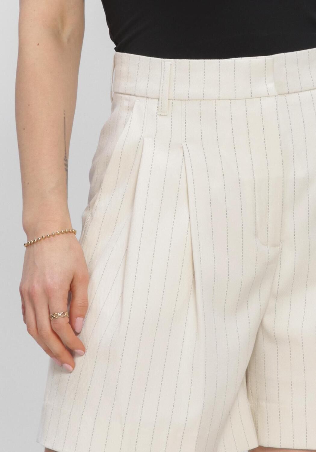 Ecru COPENHAGEN MUSE Kurze Hose CMTAILOR-SHORTS STRIPE - large