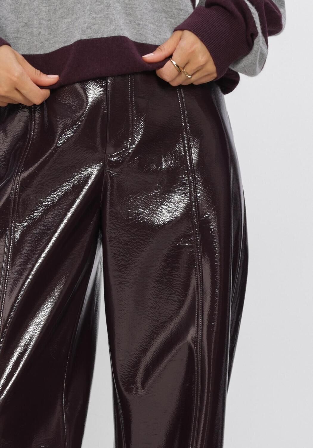 Bordeaux DANTE6 Hose SCENE PATENT FAUX LEATHER PANTS - large