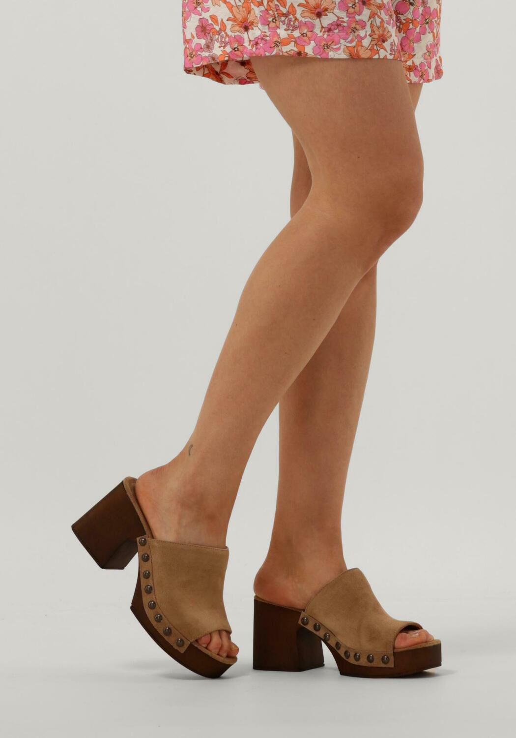 Beige NOTRE-V Mules 06 242 - large