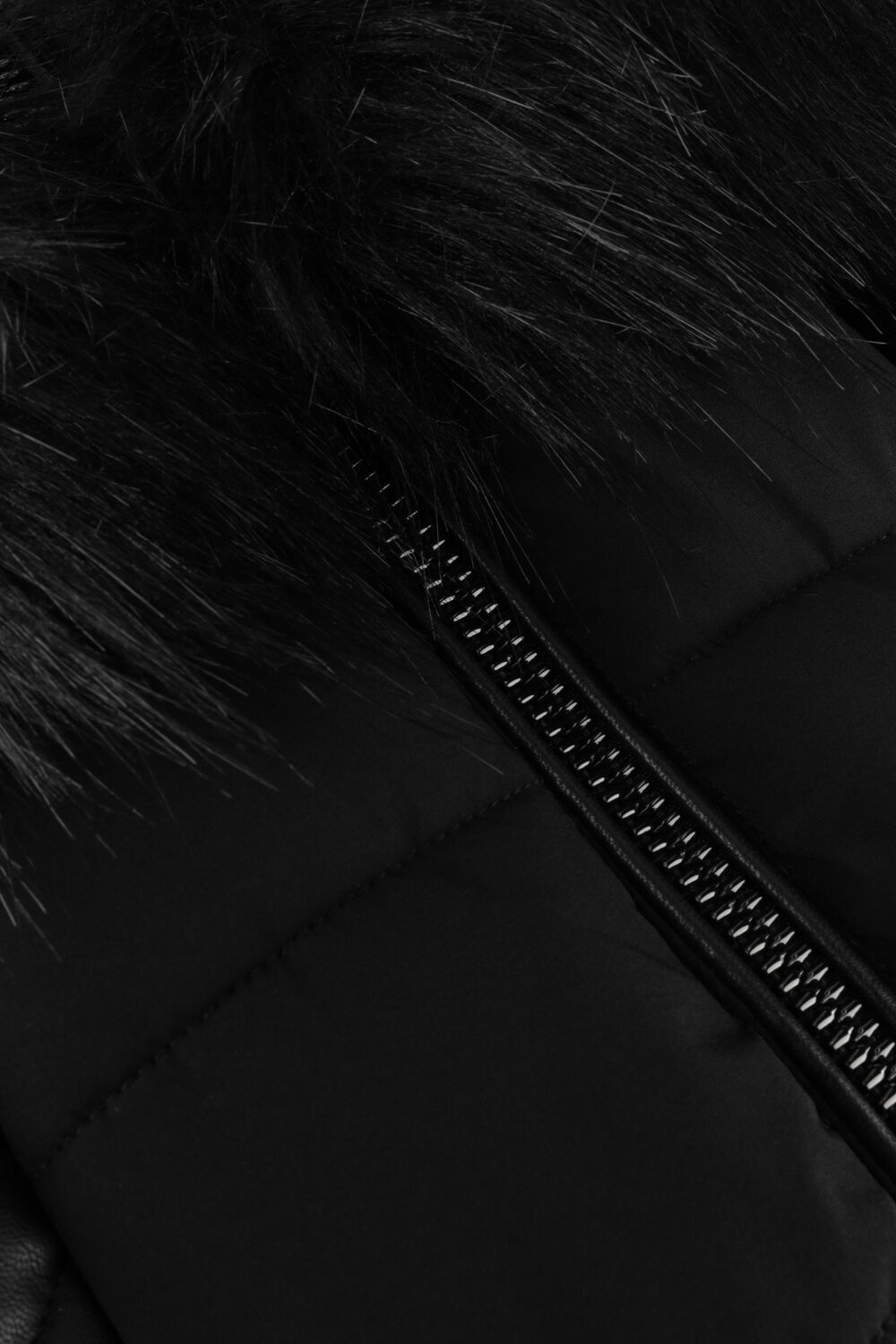 Schwarze GUESS Wattierte Jack NEW OXANA JACKET 1 - large