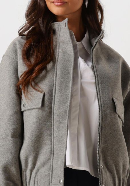 Graue SELECTED FEMME Jack SLFSELMA BOMBER JACKET - large